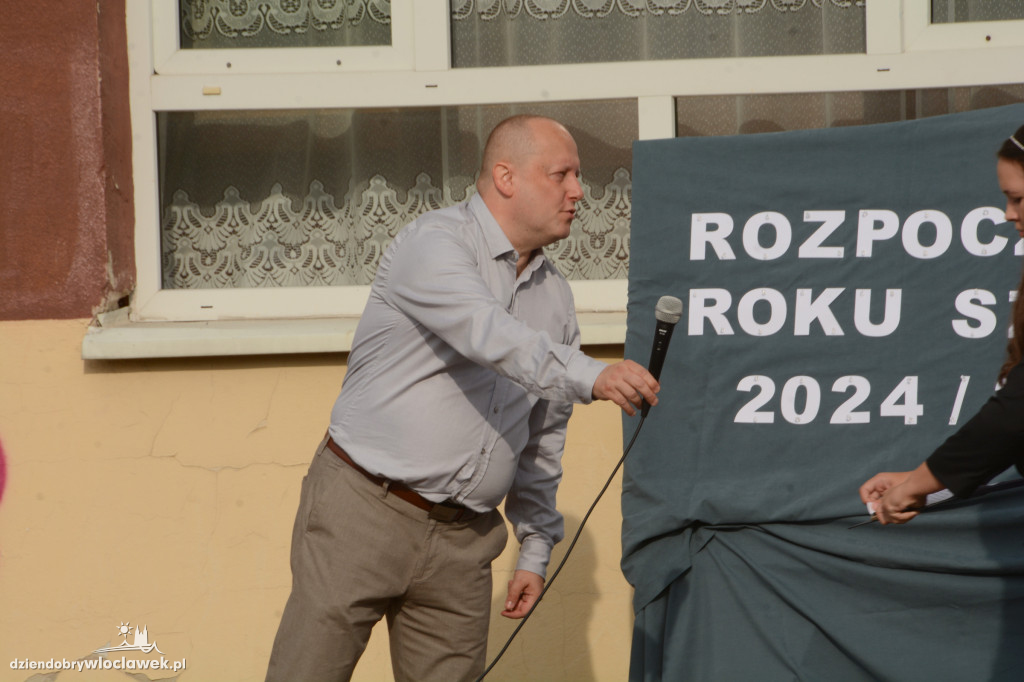 Rozpoczęcie roku w Szkole Podstawowej nr 18