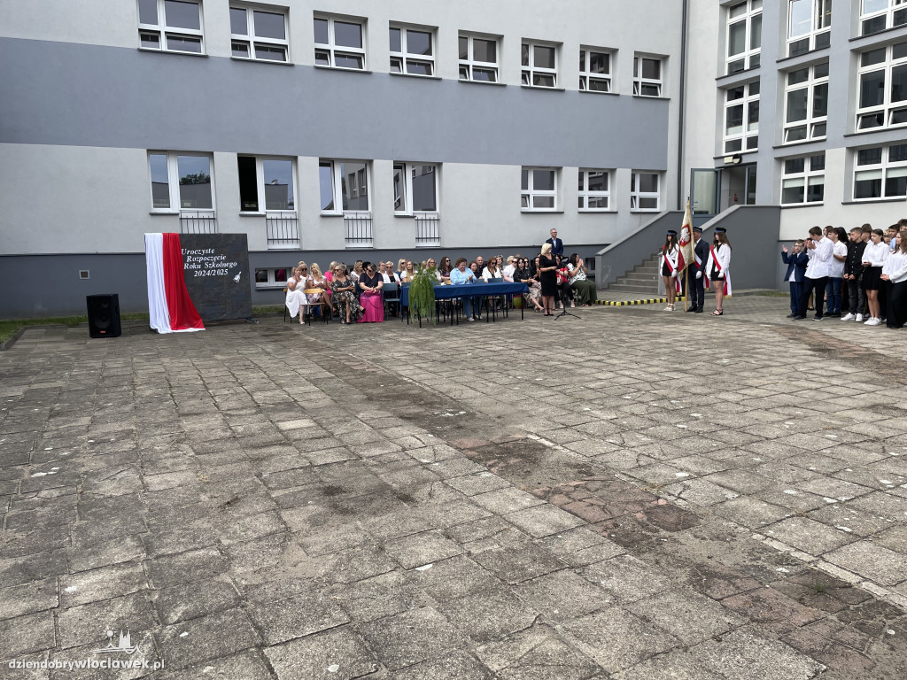 Rozpoczęcie roku szkolnego w Ekonomiku