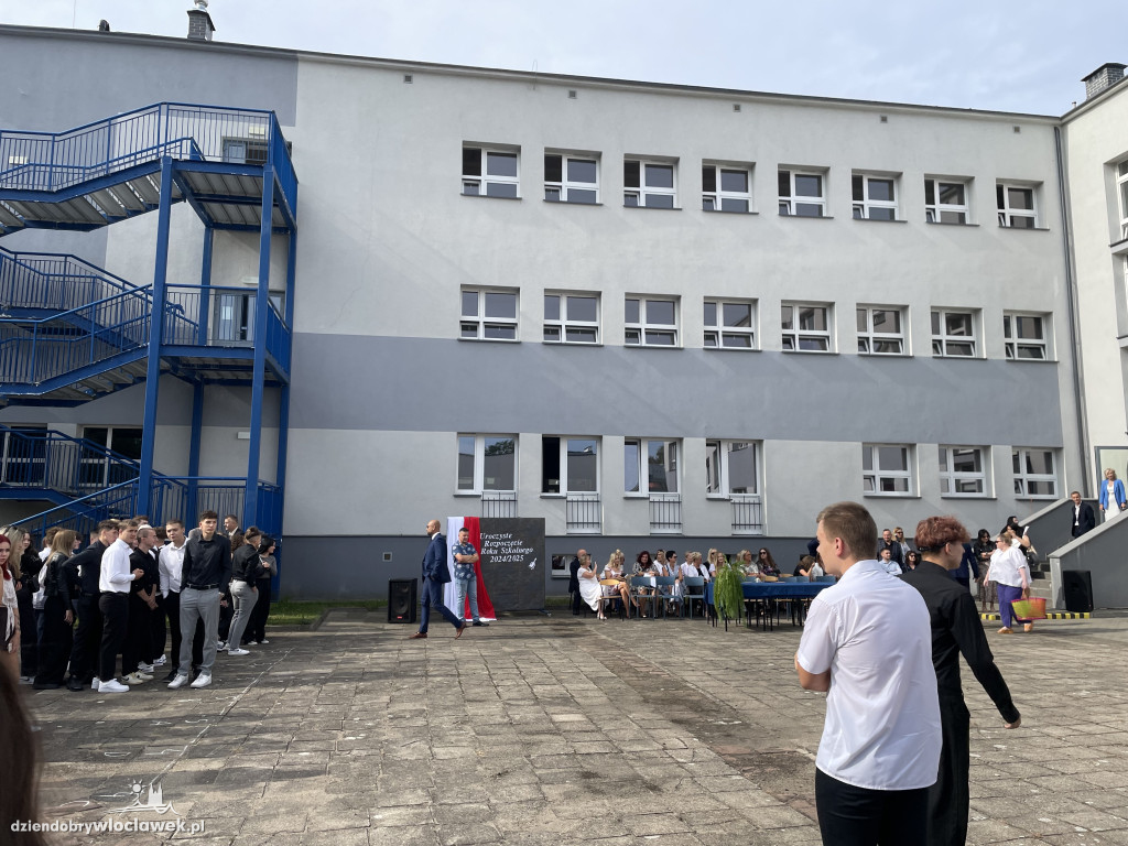 Rozpoczęcie roku szkolnego w Ekonomiku
