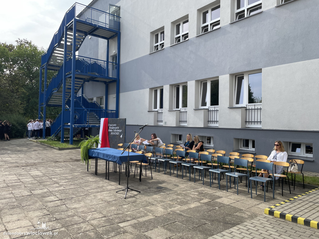 Rozpoczęcie roku szkolnego w Ekonomiku