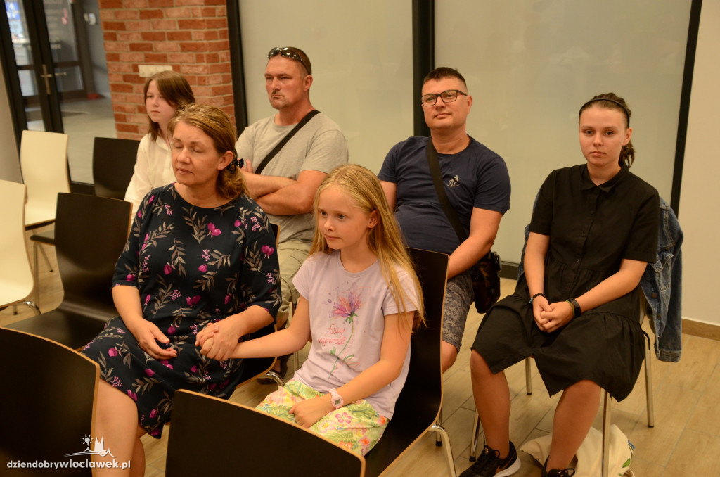 Uroczyste wręczenie certyfikatów PEICYL
