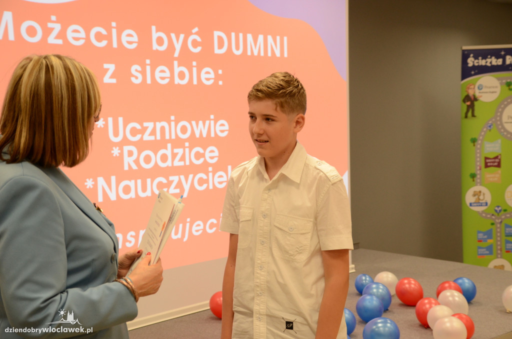 Uroczyste wręczenie certyfikatów PEICYL