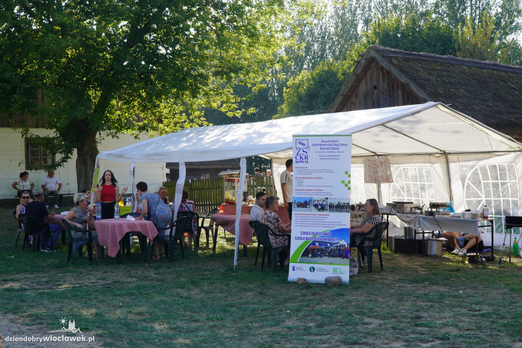 Festyn Folklorystyczny „U młynarza Janka” w Kłóbce