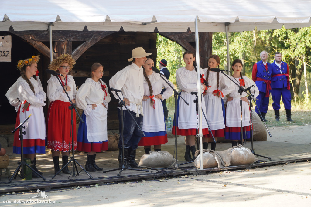 Festyn Folklorystyczny „U młynarza Janka” w Kłóbce
