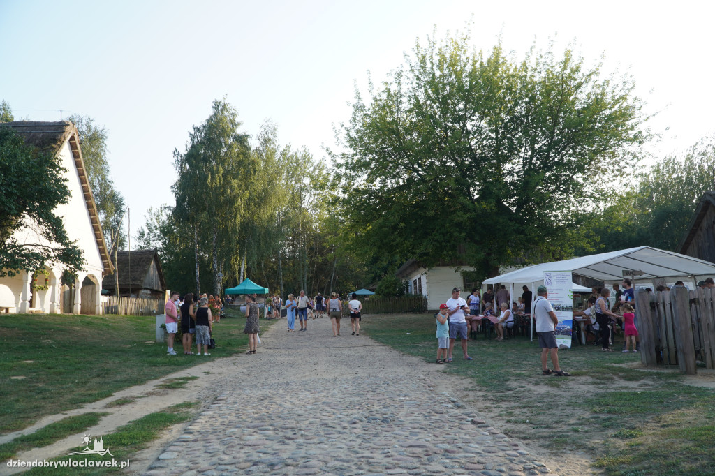 Festyn Folklorystyczny „U młynarza Janka” w Kłóbce