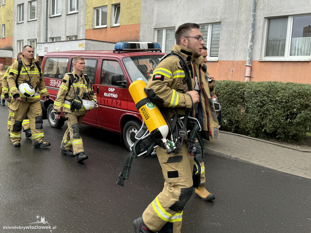 Honorowa wspinaczka na Broniewskiego