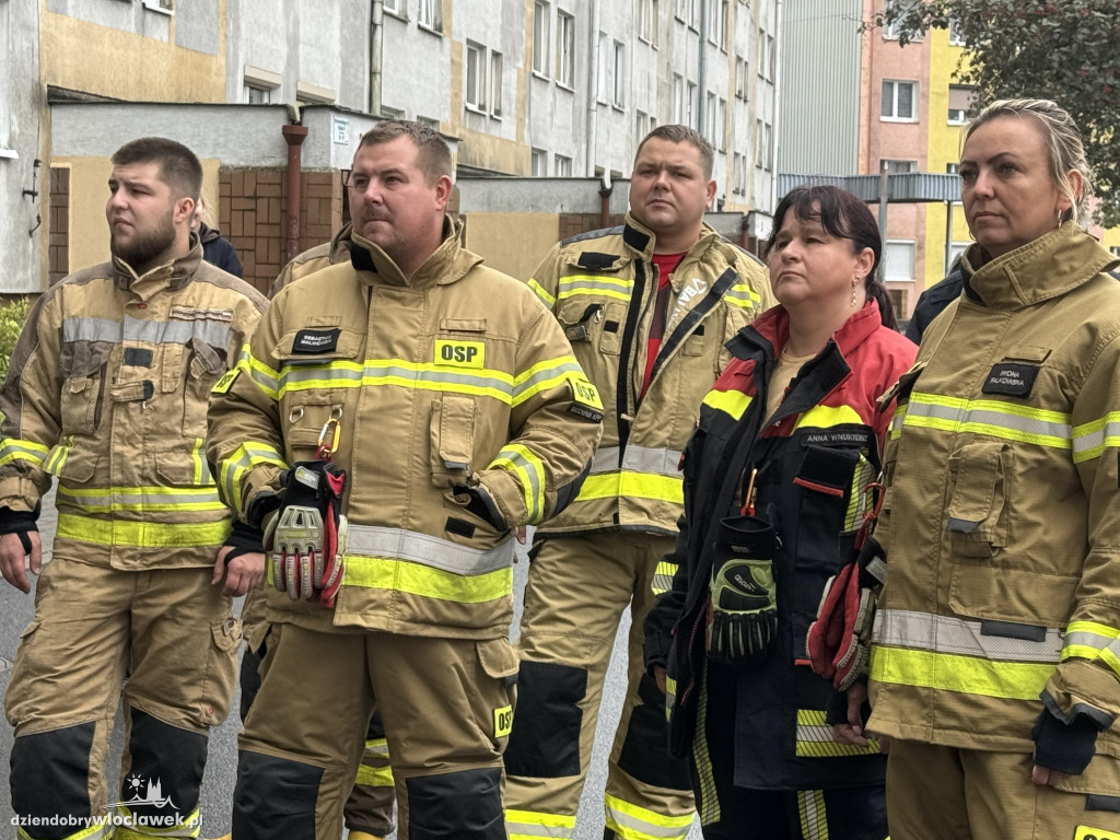 Honorowa wspinaczka na Broniewskiego