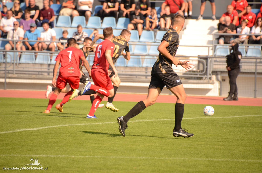 Derby miasta: Włocłavia vs. Lider
