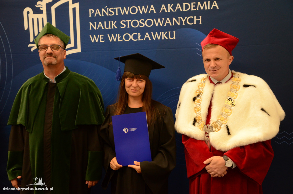 Wręczenie dyplomów absolwentom PANS we Włocławku