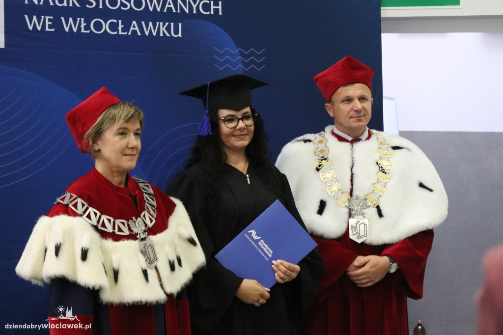 PANS wykształciła nowe pielęgniarki. Tak odbierały dyplomy (FOTO)