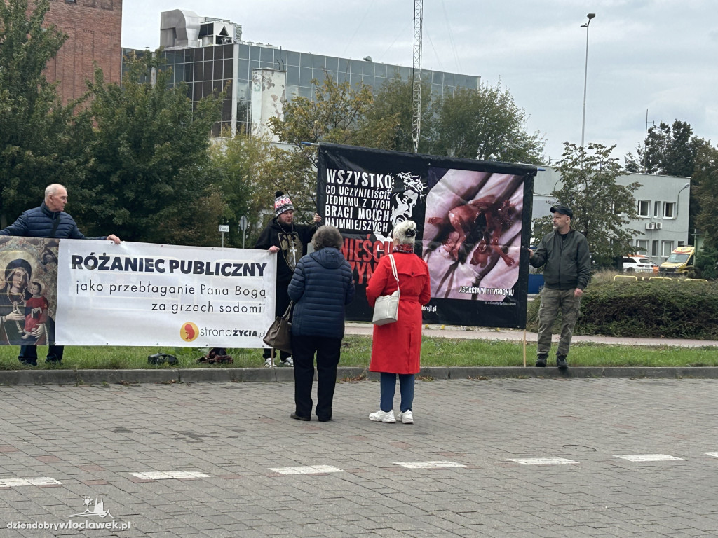 Protest przeciwko aborcji i pedofilii