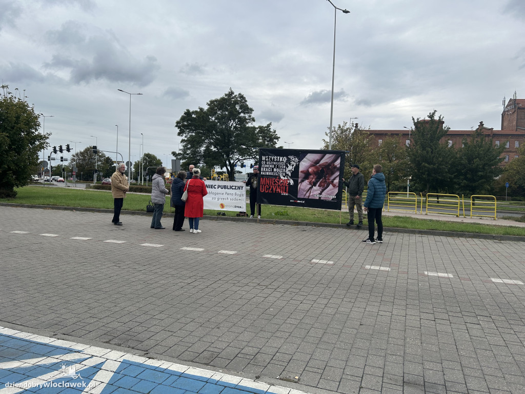 Protest przeciwko aborcji i pedofilii