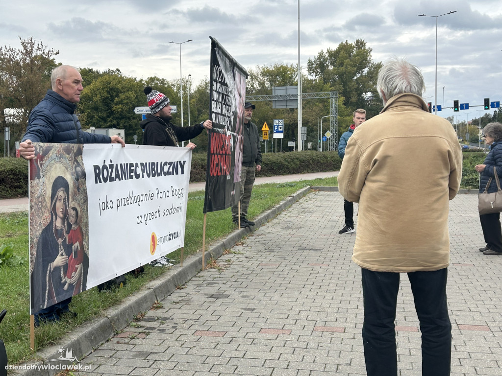 Protest przeciwko aborcji i pedofilii