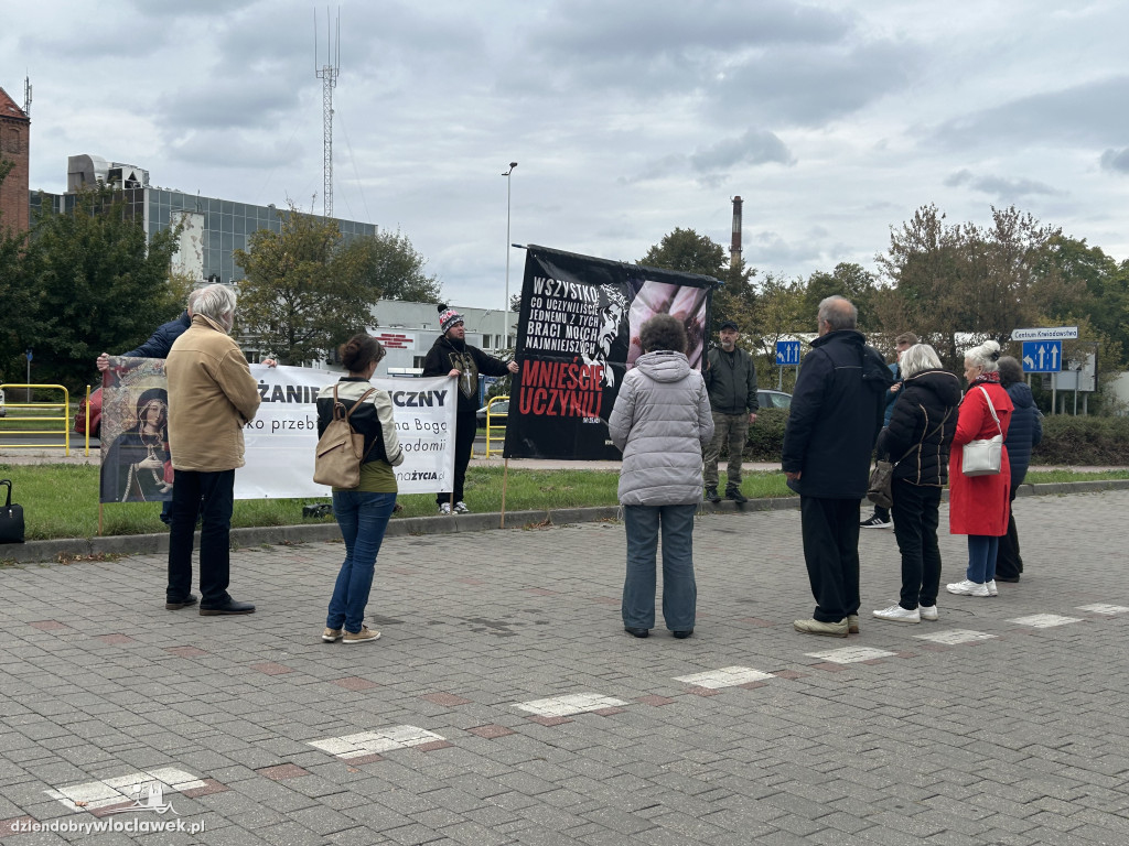 Protest przeciwko aborcji i pedofilii