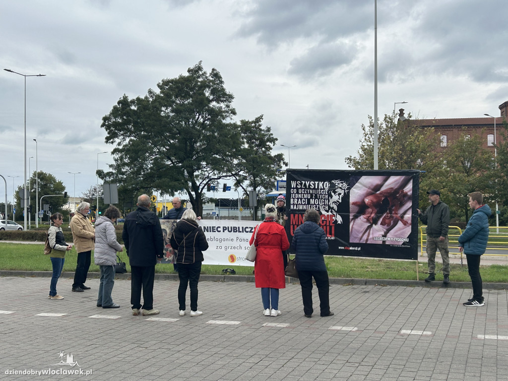 Protest przeciwko aborcji i pedofilii