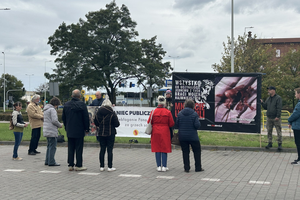 Protest przeciwko aborcji i pedofilii