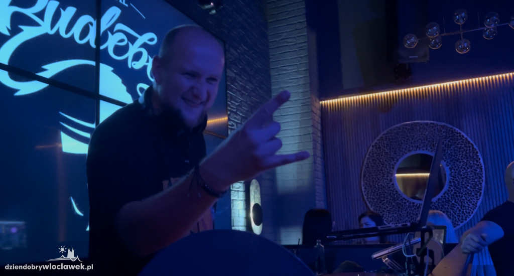 Otrzęsiny Akademii z Grubsonem w LOFT Club