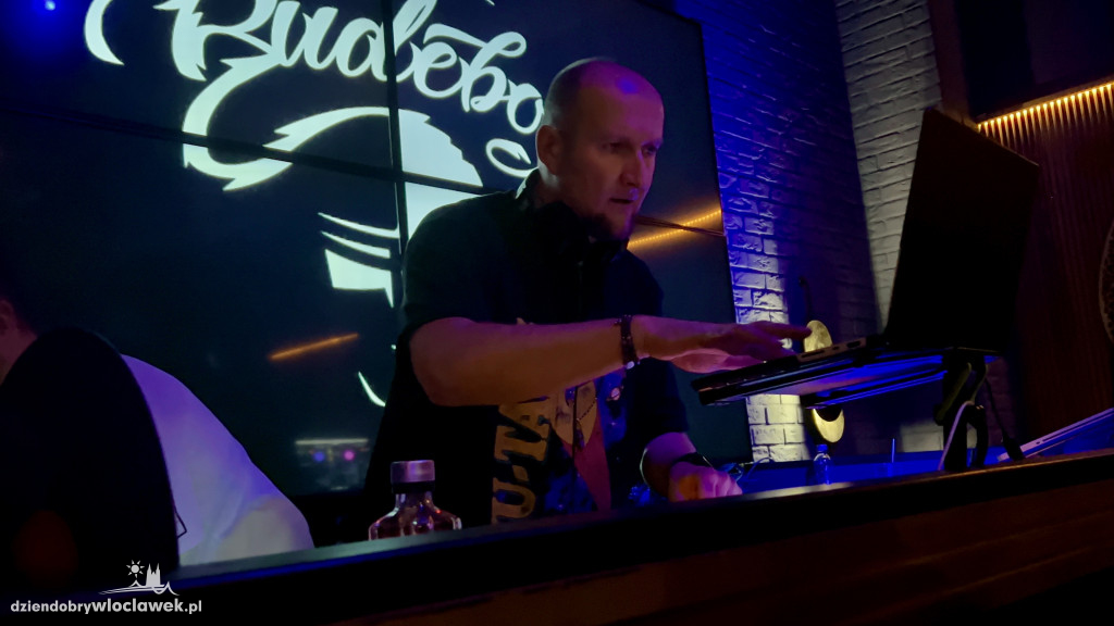 Otrzęsiny Akademii z Grubsonem w LOFT Club