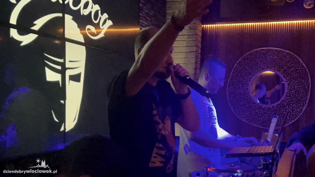 Otrzęsiny Akademii z Grubsonem w LOFT Club