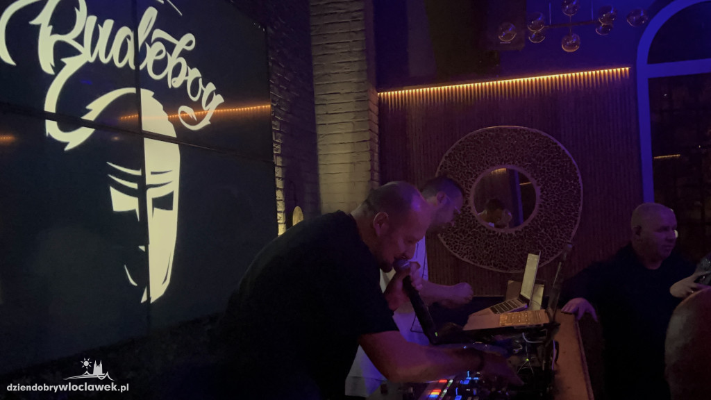 Otrzęsiny Akademii z Grubsonem w LOFT Club