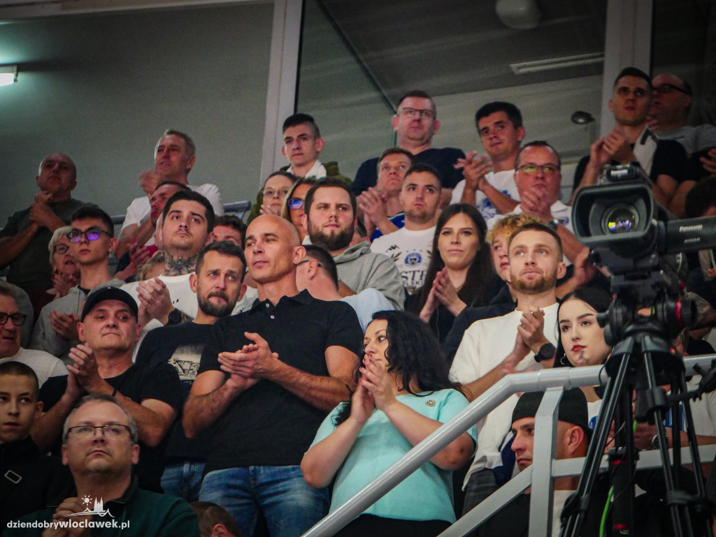 Kibice na meczu Anwil vs Spójnia
