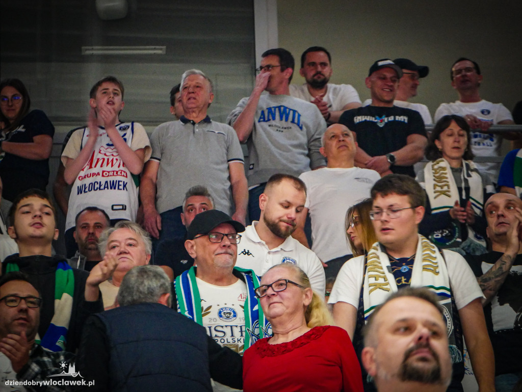 Kibice na meczu Anwil vs Spójnia
