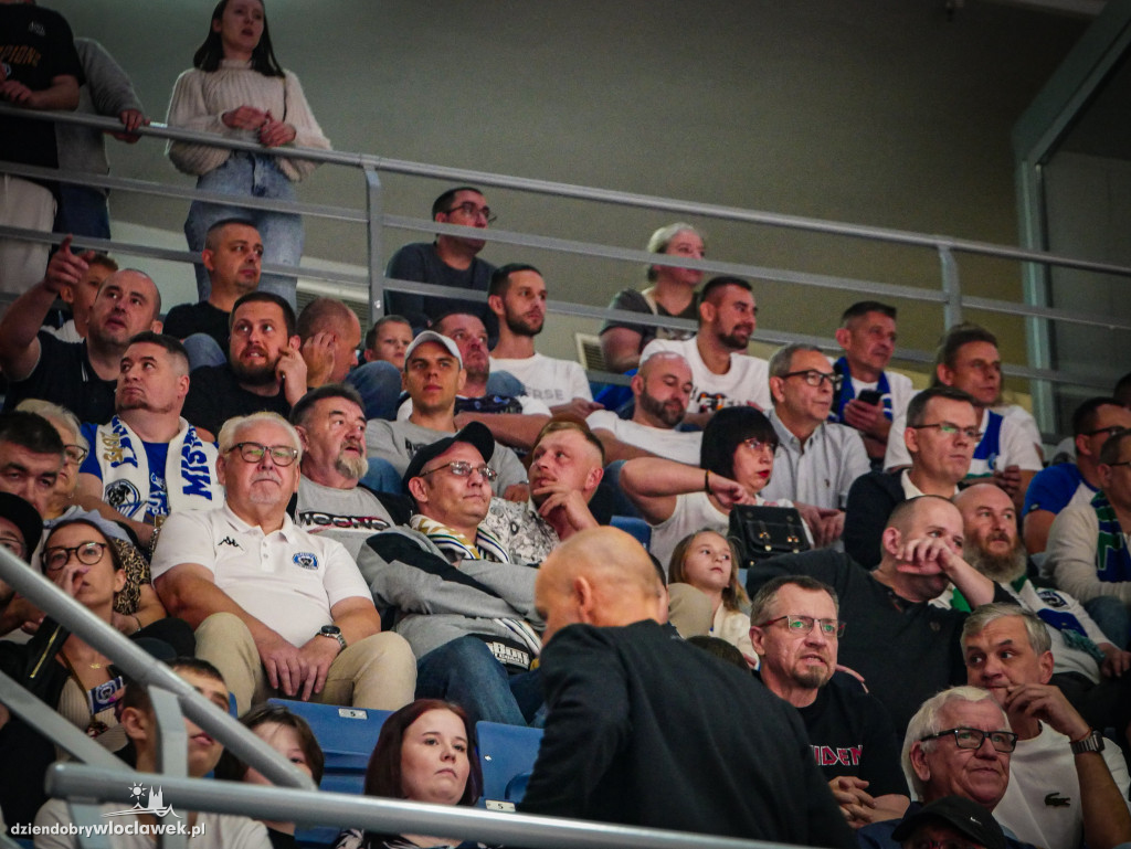 Kibice na meczu Anwil vs Spójnia