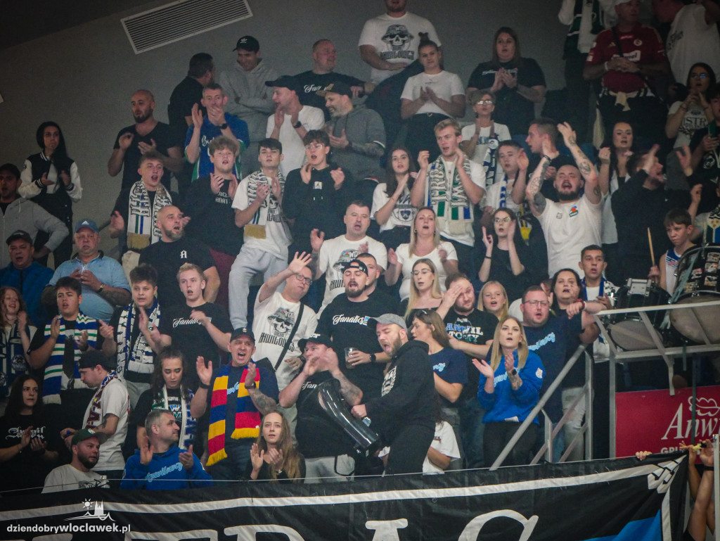 Kibice na meczu Anwil vs Spójnia
