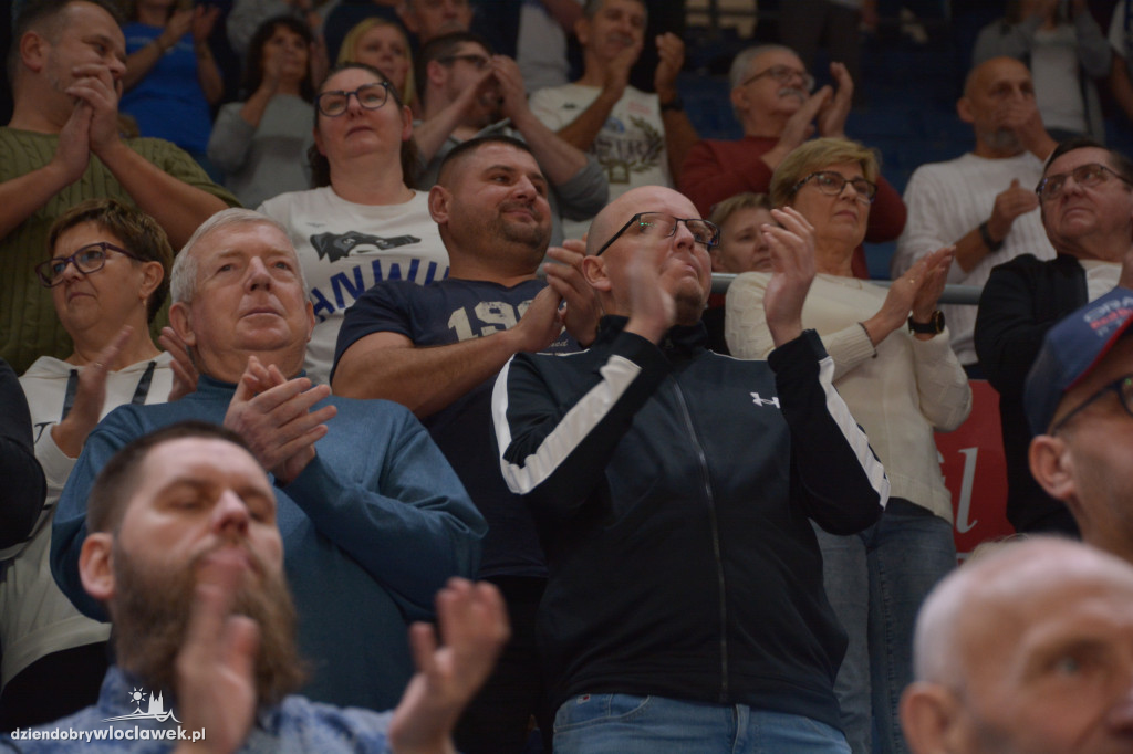 Kibice na meczu BC Dnipro vs. Anwil Włocławek