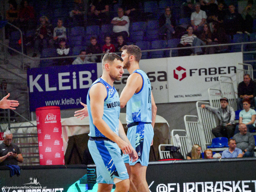 Anwil zmiażdżył rywali! W Hali Mistrzów znów pękła setka!