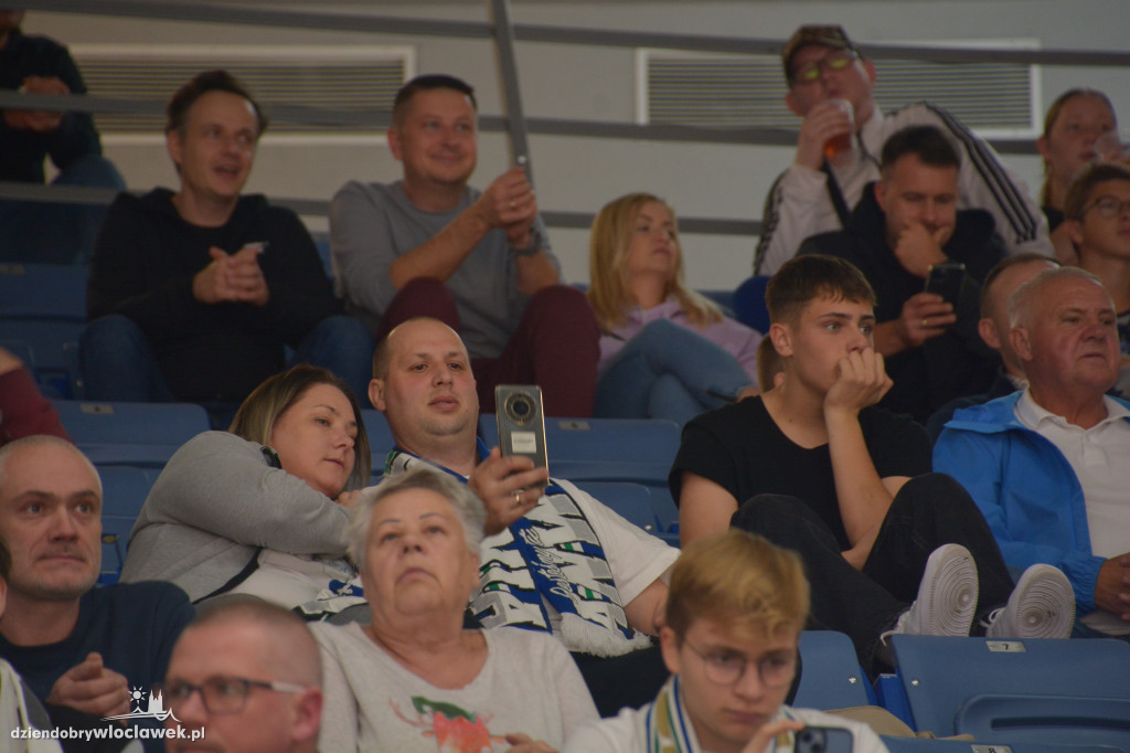 Kibice na meczu BC Dnipro vs. Anwil Włocławek
