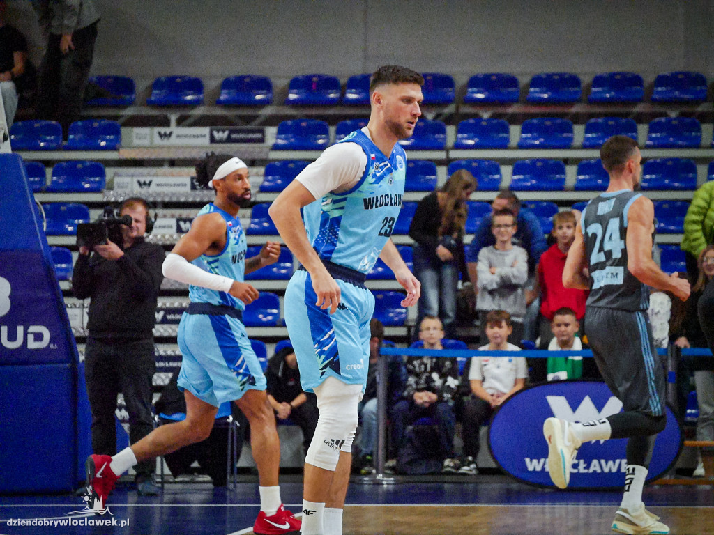 Anwil zmiażdżył rywali! W Hali Mistrzów znów pękła setka!