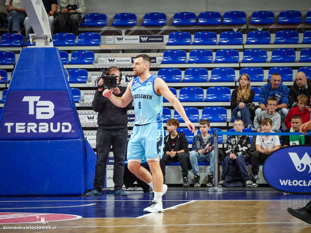 Anwil zmiażdżył rywali! W Hali Mistrzów znów pękła setka!