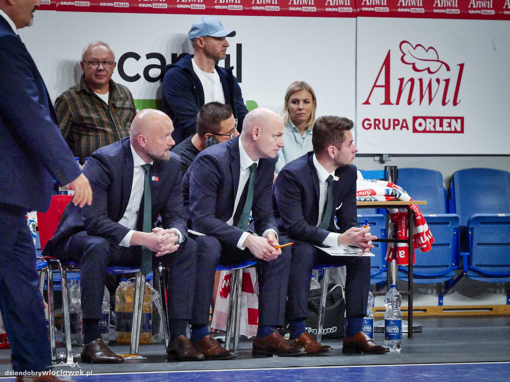 Anwil zmiażdżył rywali! W Hali Mistrzów znów pękła setka!
