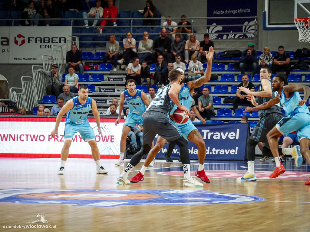 Anwil zmiażdżył rywali! W Hali Mistrzów znów pękła setka!
