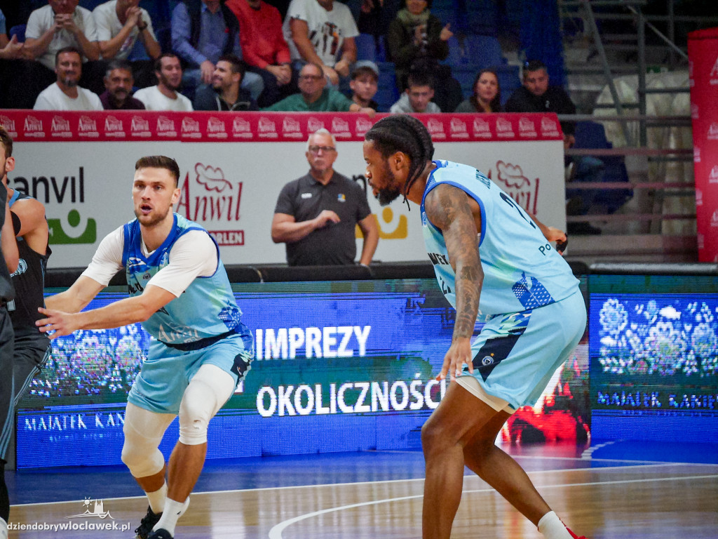 Anwil zmiażdżył rywali! W Hali Mistrzów znów pękła setka!