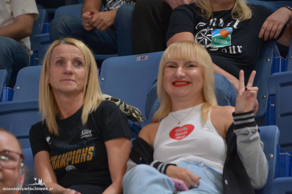 Kibice na meczu BC Dnipro vs. Anwil Włocławek