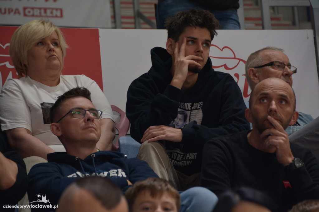 Kibice na meczu BC Dnipro vs. Anwil Włocławek