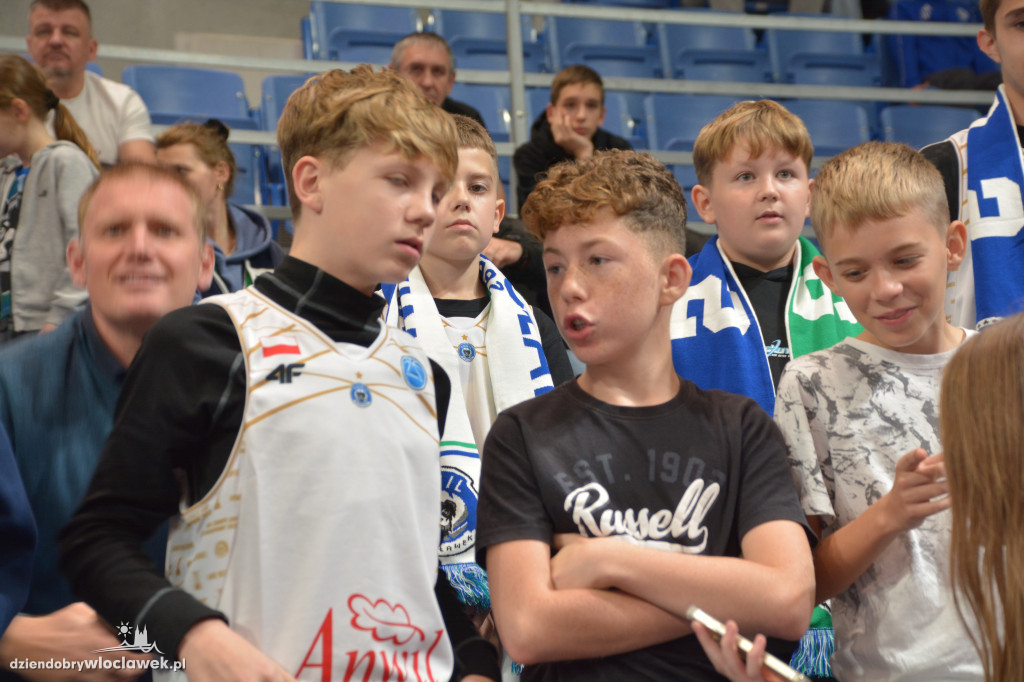 Kibice na meczu BC Dnipro vs. Anwil Włocławek
