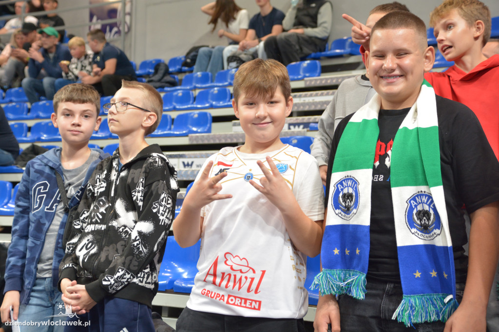 Kibice na meczu BC Dnipro vs. Anwil Włocławek