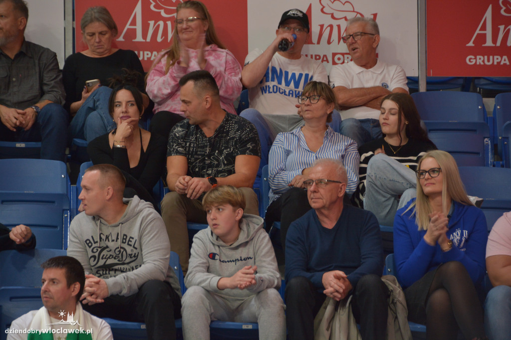 Kibice na meczu BC Dnipro vs. Anwil Włocławek