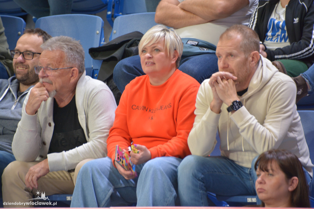 Kibice na meczu BC Dnipro vs. Anwil Włocławek