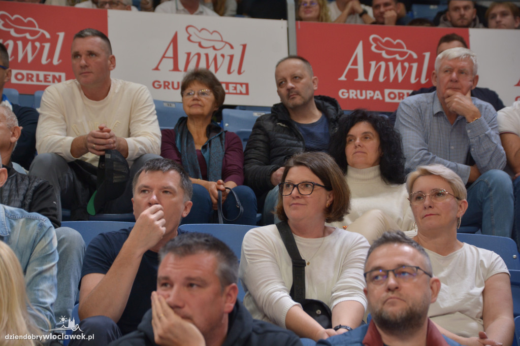 Kibice na meczu BC Dnipro vs. Anwil Włocławek