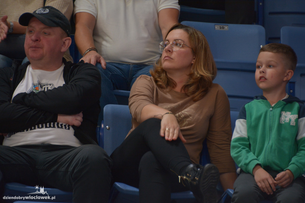 Kibice na meczu BC Dnipro vs. Anwil Włocławek
