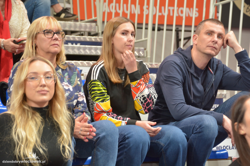 Kibice na meczu BC Dnipro vs. Anwil Włocławek