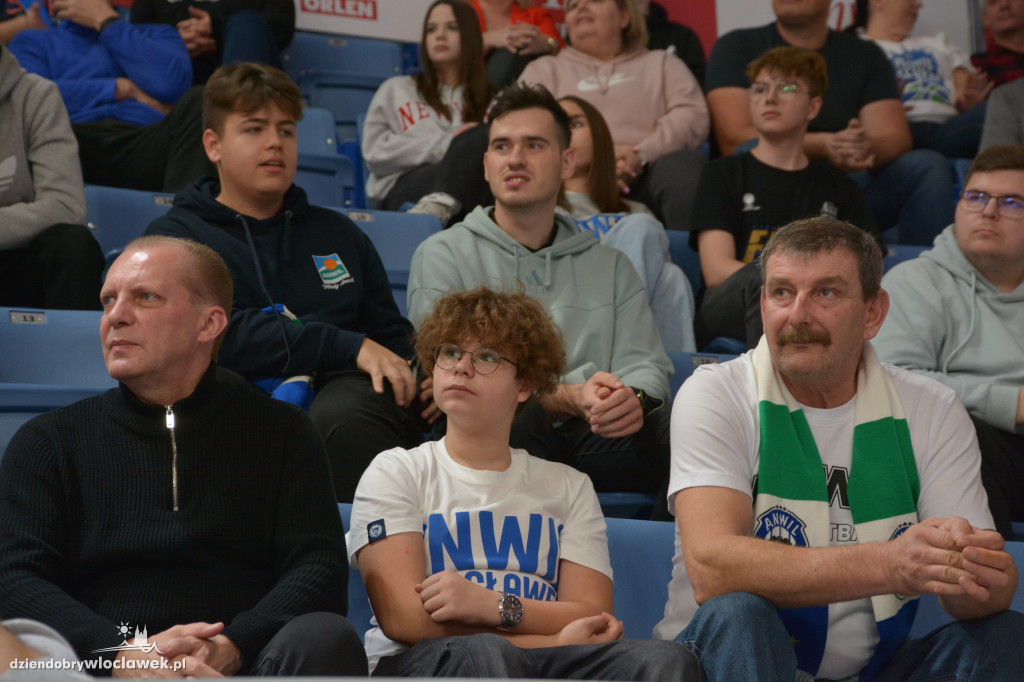 Kibice na meczu BC Dnipro vs. Anwil Włocławek