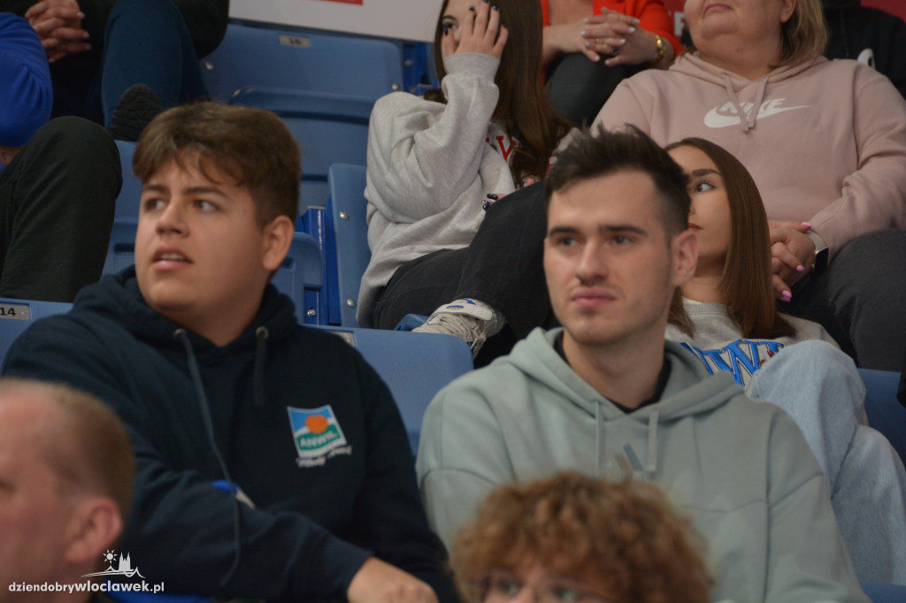 Kibice na meczu BC Dnipro vs. Anwil Włocławek