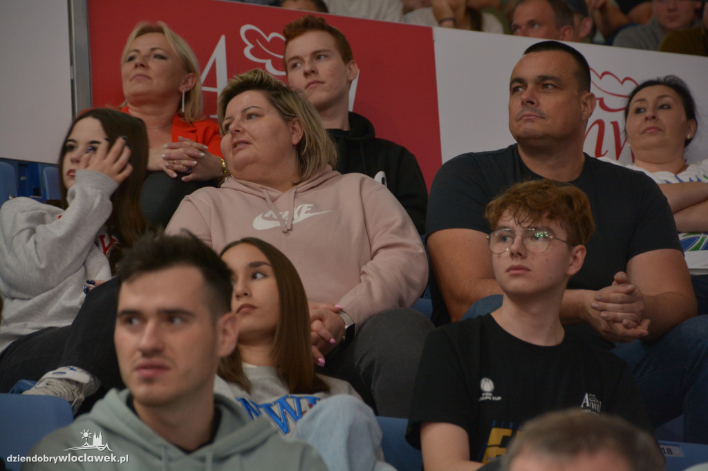 Kibice na meczu BC Dnipro vs. Anwil Włocławek