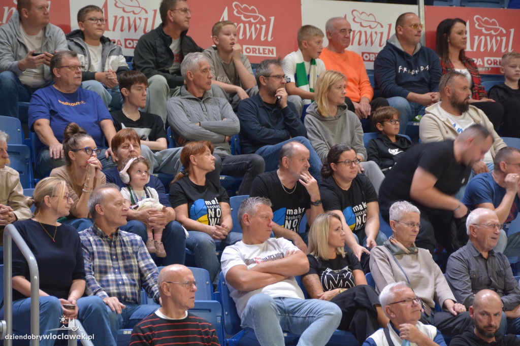 Kibice na meczu BC Dnipro vs. Anwil Włocławek