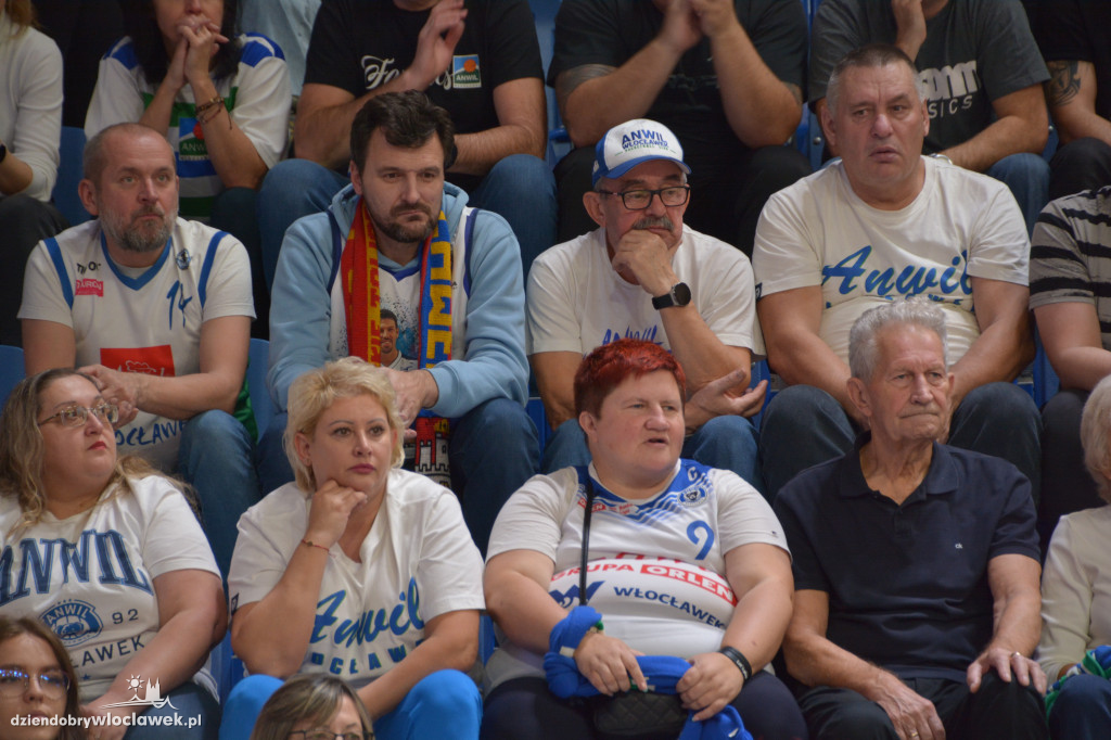 Kibice na meczu BC Dnipro vs. Anwil Włocławek